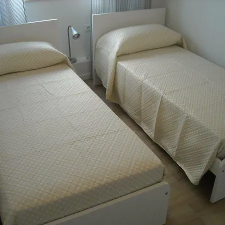 Grattacielo Royal Palace * מילאנו מריטימה